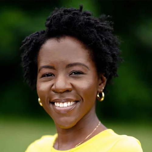 Headshot of Nicole Miles