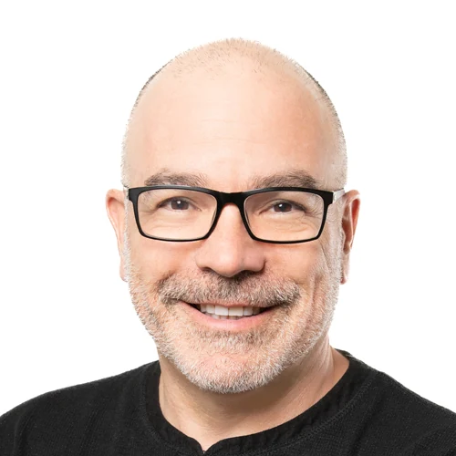 Headshot of David Grayzel