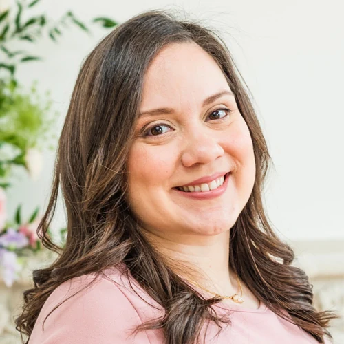Headshot of Monica Juarez
