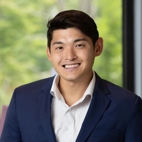 Headshot of Michael Lee